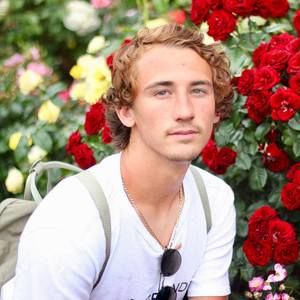 Meet your Posher, Andrew